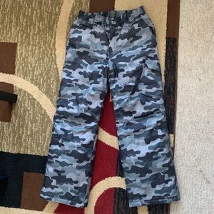 Boys size 18 snow pants